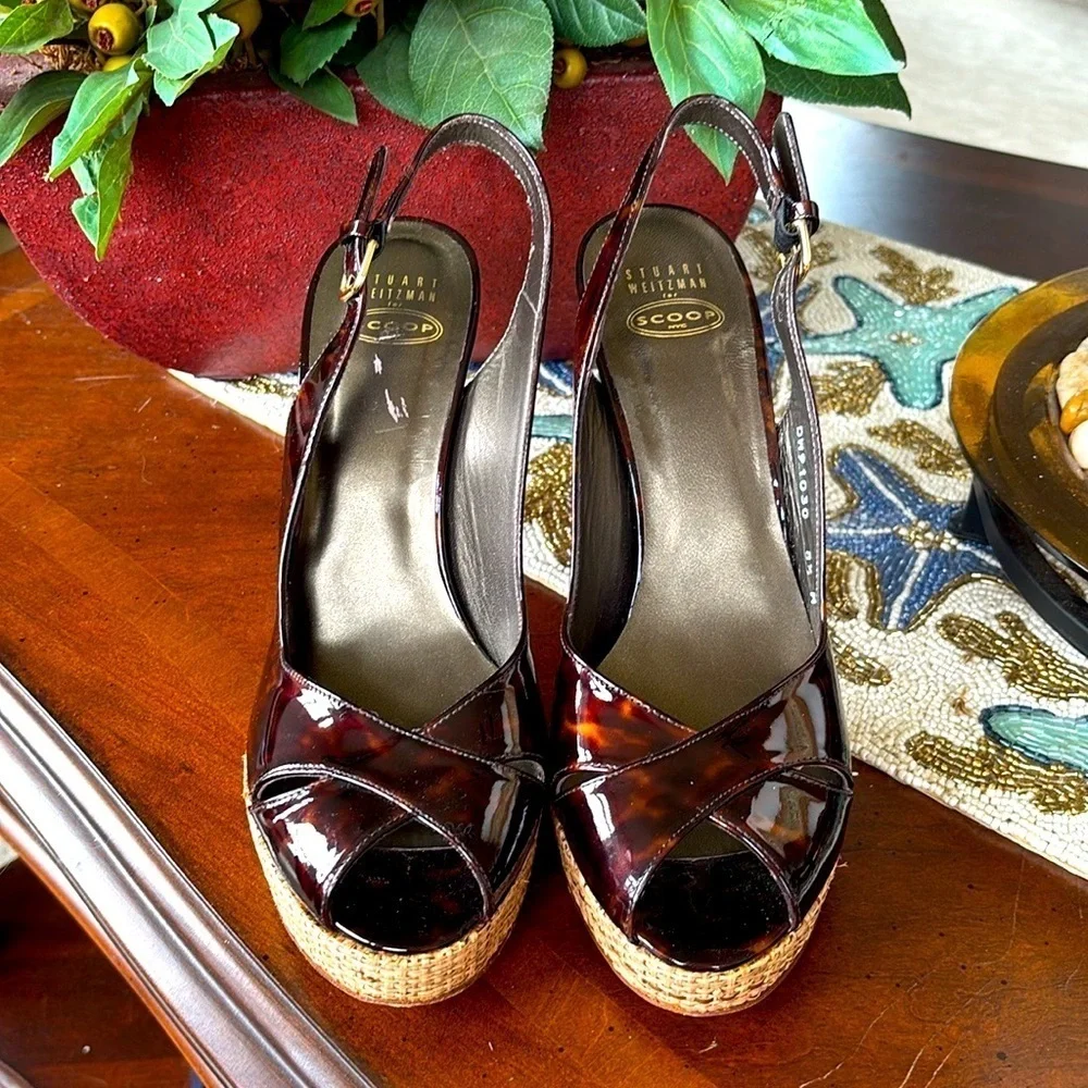 Stuart Weitzman for Scoop NYC Slingback Peep Toe Heels Tortoise Patent Leather